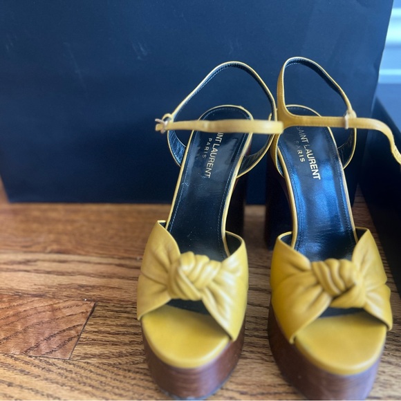 Saint Laurent Bianca leather platforms in Node Sand color size 37.5 - Picture 3 of 6